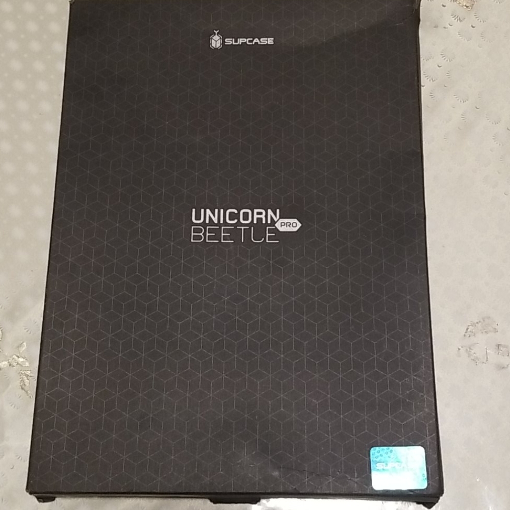iPad5 case Supcase - Picture 2 of 6